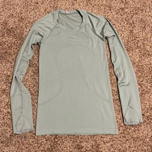 Swiftly tech long sleeve mint green size 4